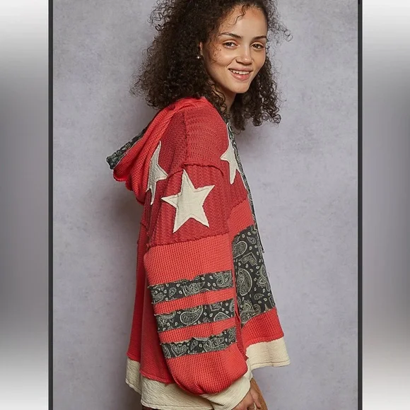 Last 1️⃣ POL. Candy Red Star Patchwork Thermal Hoodie - Picture 4 of 6